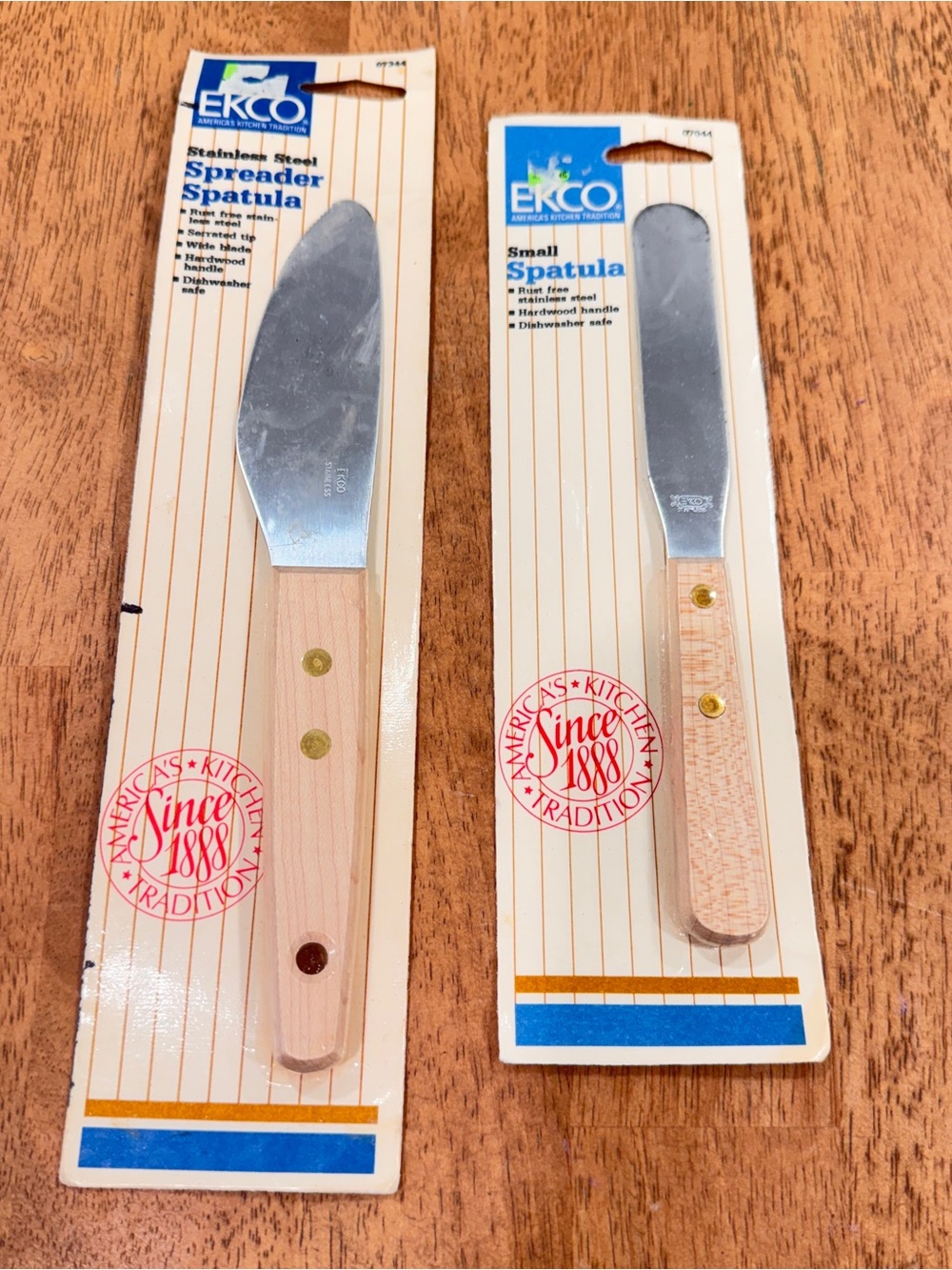 New Ekco Stainless Steel Spreader Spatula Wood Handle Set of 2 Deadstock Vtg